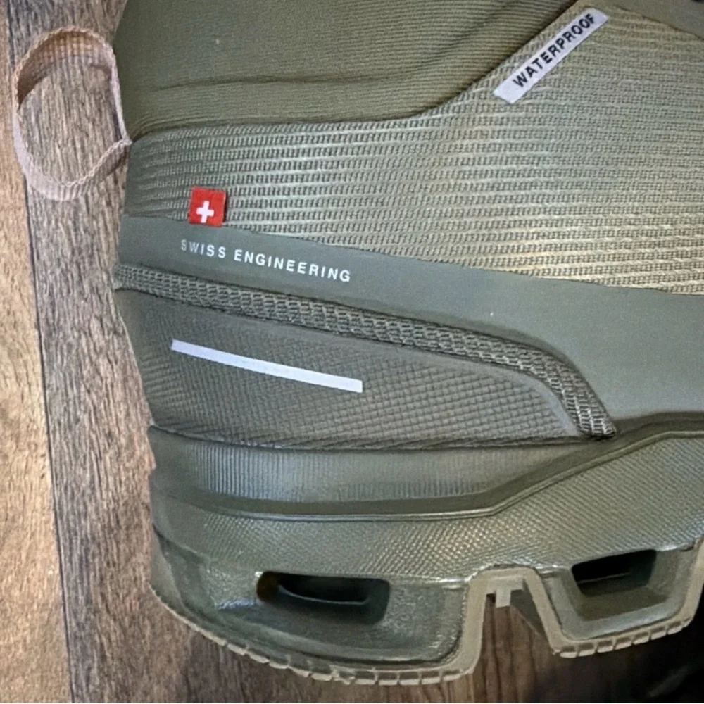 Women’s ON Cloudrock Waterproof Mid-Top Trail Sneakers — Olive Green Size 10 - Picture 2 of 7